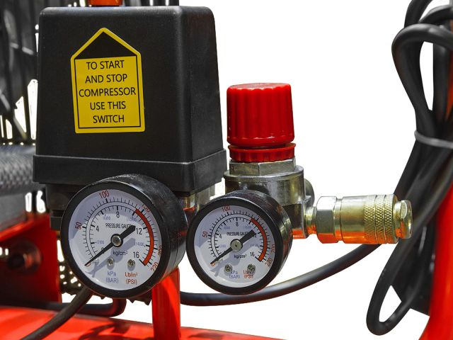 Image 5 Air compressor HDC HD-A071 belt drive