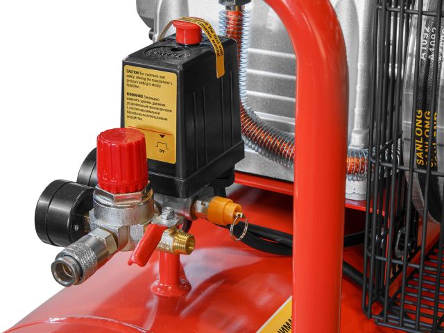 Image 6 Air compressor HDC HD-A071 belt drive