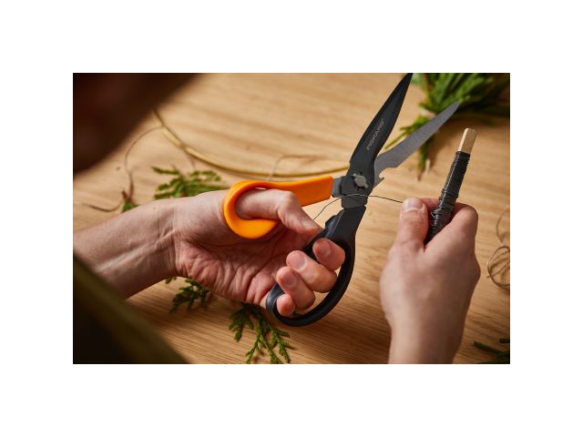 Image 11 Cuts+More Multi-tool Scissors 23cm