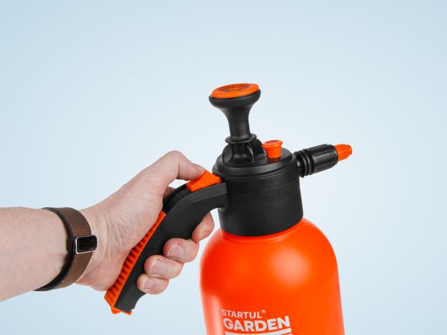 Image 8 Hand pressure sprayer 1l STARTUL GARDEN
