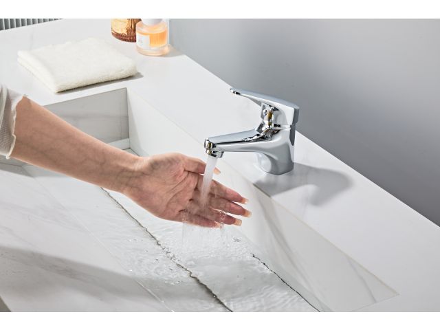 Image 18 One handle brass basin faucet D40, Crocus series, chrome, a-five