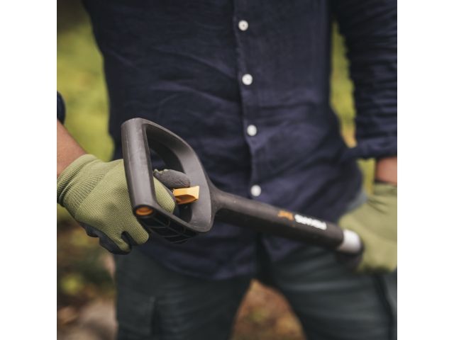 Image 9 Xact Telescopic Pointed Spade
