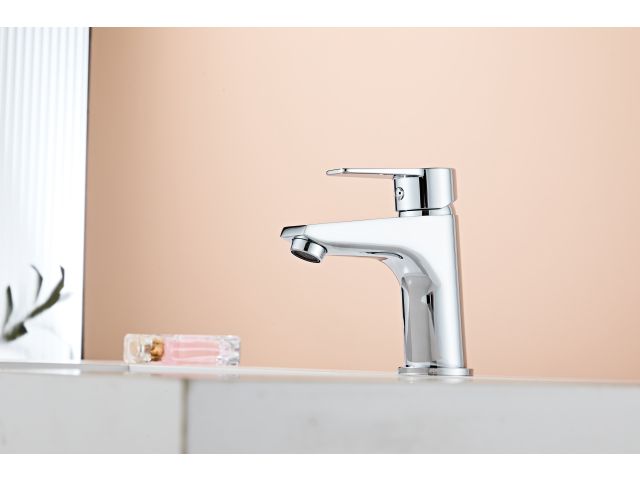 Image 2 Basin faucet (Lt) D35, Aurora Chrome, a-five