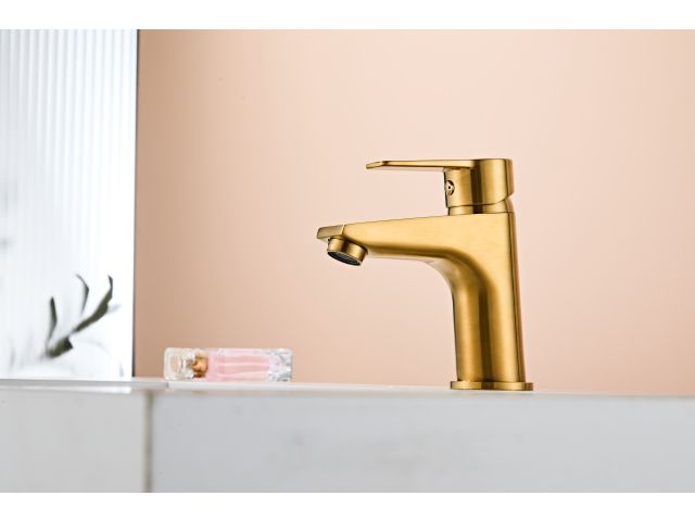 Image 2 Basin faucet (Lt) D35, Aurora Gold, a-five