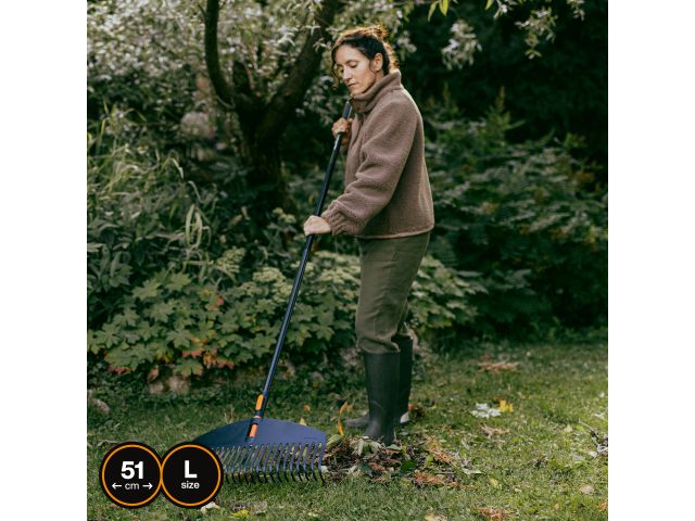 Image 5 Fiskars OneClick Leaf Rake L