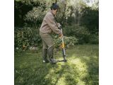 Watch image 7 Fiskars Ergonomic Weed Puller