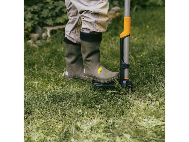 Image 8 Fiskars Ergonomic Weed Puller