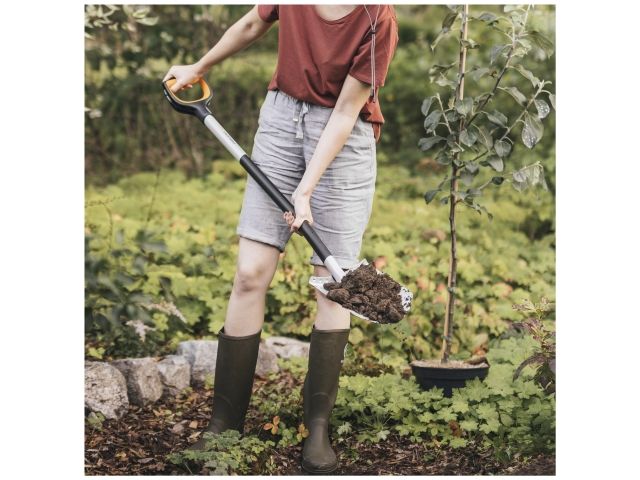 Image 5 Xact Pointed Spade